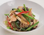 大人気！海鮮チャプチェ（韓国料理 自起屋）