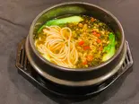 高菜と豚挽肉の米線(ベイセン)（中国東北家郷料理 永利 池袋本店）