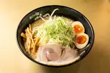 ごってりしょうゆ味玉ラーメン（超ごってり麺ごっつ 亀戸本店）