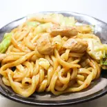 ホルモン焼きうどん（心酔うどん いろは）