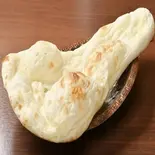 プレーンナン Plain Naan（インド・ネパールレストラン ラクシミ）