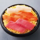 【海鮮丼】三色丼（海鮮丼 小僧寿し 代田店）
