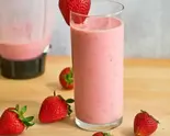いちご ラッシーStrawberry Lassi（ララ スパイス＆ハーブ Rara Spice ＆ Herbs）