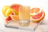 グレープフルーツジュース  Grapefruit Juice（街のおむらいす屋さん good！！ 外神田3丁目2号店）