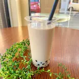 スイーツ屋さんのタピオカミルクティー Sweets shop's tapioca milk tea(アサイーボウル・BOW)