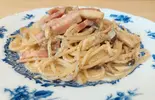 【おすすめ】ランチ ボルチーニ茸とベーコンのクリームソース Lサイズ（さんかくカフェ）