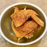 奇跡の手羽先 うま辛味(5本) Kisekinotebasaki (Spicy Flavor / 5 Pieces)（奇跡の手羽先 サラリーマン横丁  那覇久茂地二丁目店）