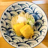 力ぶっかけうどん(餅天)（マルキン うどん）