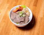 塩黒毛和牛ロース丼（焼肉たじま）