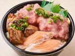 ねぎとろトロサーモン炙り漬けまぐろ丼 (28)（魚丼 中村橋駅北口店）