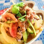 セロリと牛肉のベトナム風炒め（チャオエムカフェ）