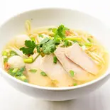 タイラーメンセット (ミニライス付)(本格タイ料理バル プアン 三軒茶屋本店)