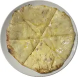 ベーコンチーズナン Bacon cheese naan（アジアンオーシャン）
