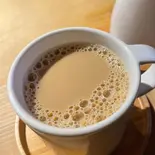 ホットアーモンドミルクラテ（カイコカフェ）