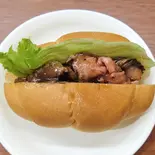 ホットドッグ(ローストビーフ) Hot dog(Roast beef)（フェアトレード珈琲院）