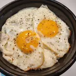 目玉丼（丼デリ成増店）