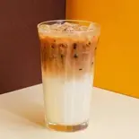 ベトナムアイスコーヒーカフェラテ(BAC XIU) Vietnam Iced Coffee Caffelatte (Bac Xiu)（バインミーシンチャオ 神戸店）