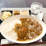 カレーライスセット（憩いのぜんさん）