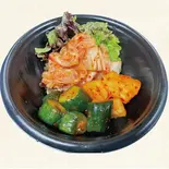 キムチ盛り合わせ（焼肉ホルモン まるよし精肉店 都島店）