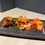 キムチ盛り合わせ（牛肉Labo）