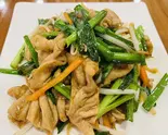 ニラとホルモン炒め（餃子酒場 神田二号店(南口店)）