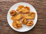 鶏皮だけのからあげ(チーズリゾット草堂)