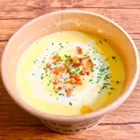 コーンポタージュ（軽食とデザート。Cafe Karanos[カラノス]）