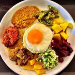アーユルヴェーダ ワンプレート Ayurveda One plate（ザ。コロンボ スリランカレストラン Za Colombo Srilankan Restaurant）