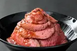 ローストビーフ丼 Roast Beef Bowl（濃厚ローストビーフとハラミ丼「タルビー」 久米川店）