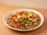 CHIKIN CHOWMEIN(鶏肉のネパール焼きそば)(SHISHA LOUNGE)