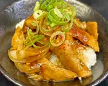 三元豚の生姜焼き丼(いざかや 七人の盗賊)