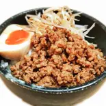 ネギそぼろ丼(辛い)（ラーメンよつ家）