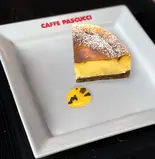 チーズケーキ トリュフはちみつ添え Cheesecake With Truffle Honey（カフェ パスクッチ 麹町店 Caffe Pascucci Kojimachi）