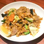 パッ•シーイウ•ムー Pat see ew moo（タイ料理タイラーンナー）