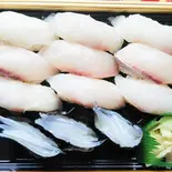 満月(もちづき)12貫（最高級宅配鮨 恋花 本店）