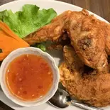揚げ手羽先 Fried Chicken Wings（タイレストランPAPAYA赤羽店）