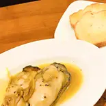 牡蠣のにんにくオイル(バー 宵)