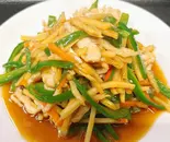 青椒肉絲（龍海閣 片倉町店）