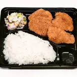 発芽玄米フレークのチキンカツ定食(4個)（笑食）