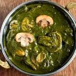 ほうれん草きのこ/Spinach Mushroom（インド料理＆バー サクラ）