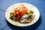 魚の冷菜三種盛り（ろしあ亭 大きなロールキャベツ 元祖白いビーフストロガノフの店）