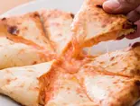 めんたいチーズナン Mentai cheese naan（INDIAN RESTAURANT SAINO）