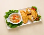 豚肉・春雨・ゆで卵入り揚げパイ ( 3 個 )/ Bánh Gối(3Cái)（PHUONG MART 桃谷）
