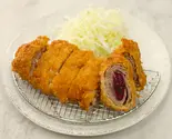 【梅】熟成八層重ねカツ弁当（熟成八層重ねかつ八豚）