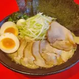 MAXらーめん中華（横浜家系らーめん らな亭）