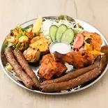 タンドリープレート・フル/Tandoori Plate (Full)（本格スパイスカレー CHHETRI）