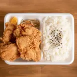 唐揚げ弁当 中（唐揚げ専門 からり商店 北浦和店）