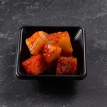 カクテキ(大根キムチ)（『焼肉酒場 牛恋』 新宿店）