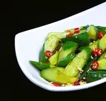 キュウリの和え物（楽しい酒場·八鮮食堂）