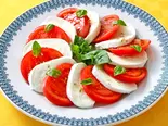 モッツァレラチーズトマト Mozzarella cheese and tomato（うま味家 マサラ）